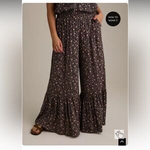 Pink Lilly floral flared pant - XL